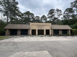 Image of medical office property at 5202 Shadowbend Place, Spring, TX