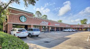 Retail shopping center at 5535 Memorial Dr., Houston, TX
