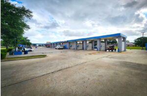 Open bay car wash at 15165 Fondren Rd, Houston, TX